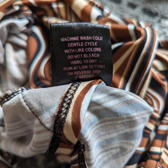 Faded rose geometric boho Y2K hippie backless cropped top size medium - Picture 6 of 9